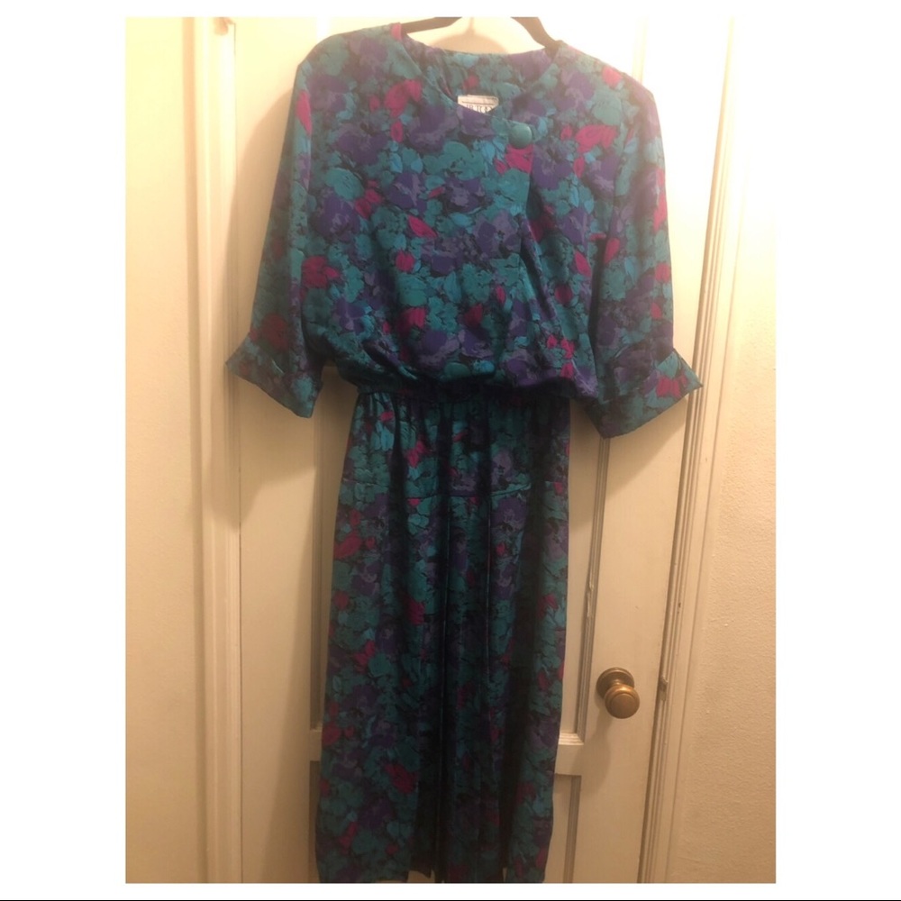 Vintage Green & Purple Floral Dress